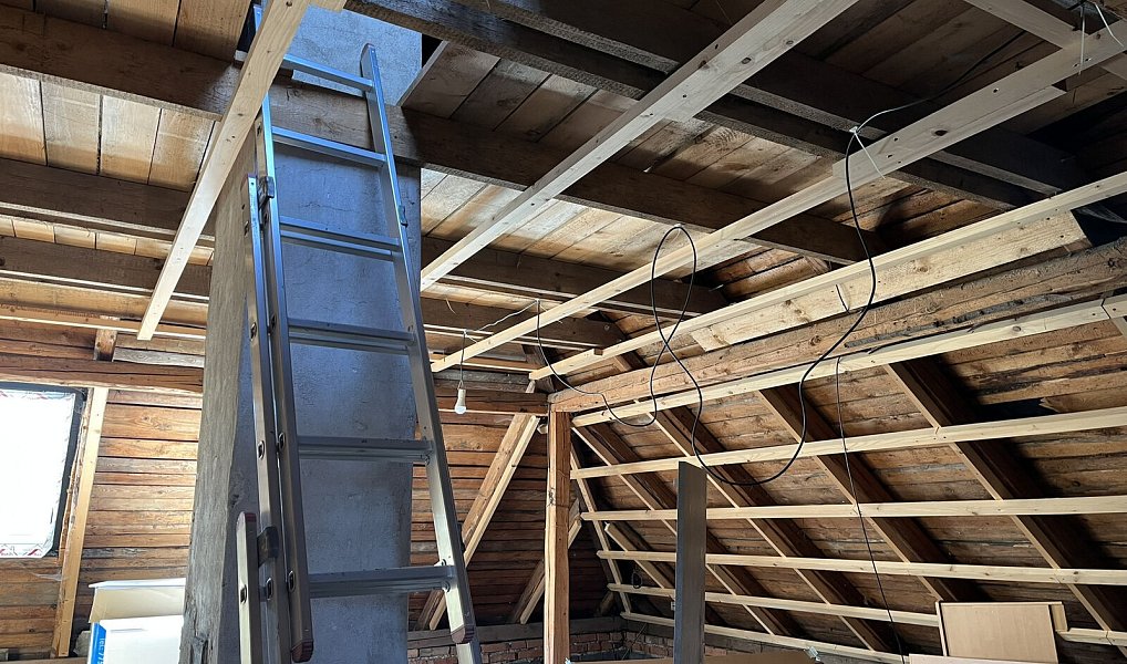 Prodej domu 200 m² s pozemkem 1 192 m², Valašská Bystřice – náhled fotky 35