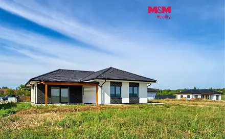 Prodej domu 113 m² s pozemkem 851 m², Bělušice, okres Kolín