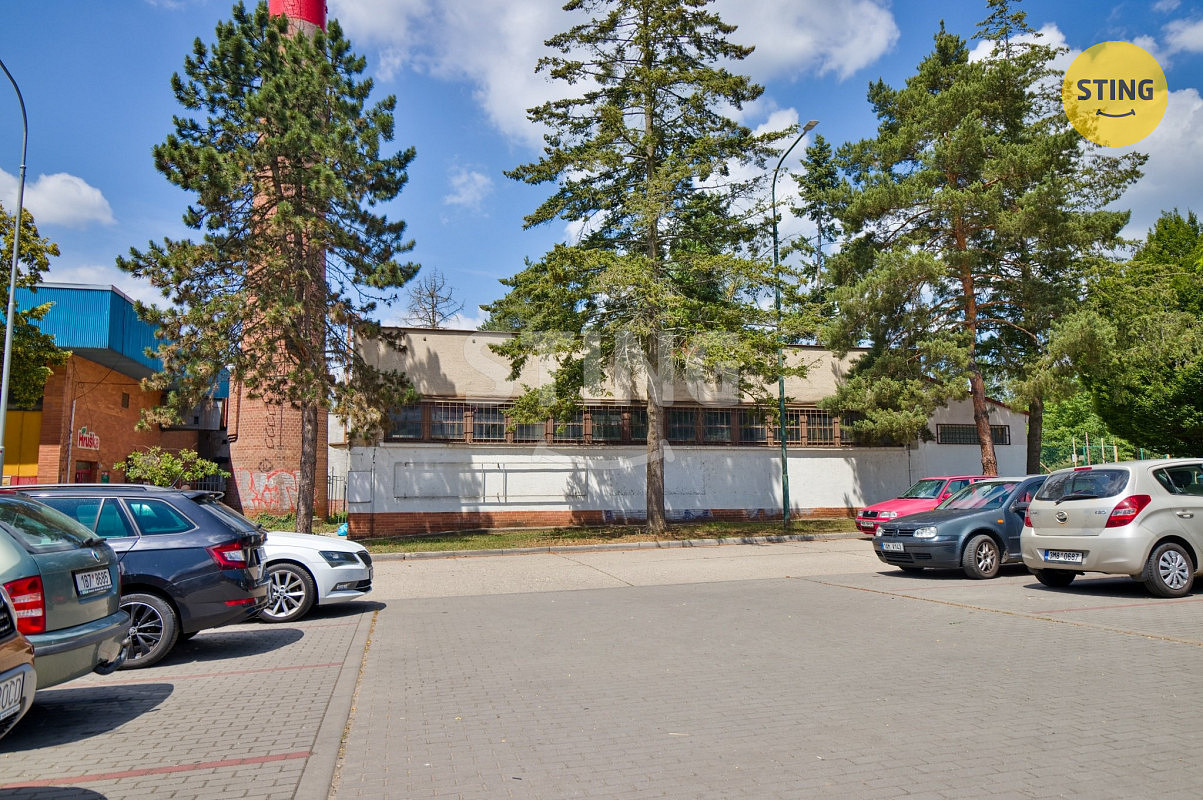 Prodej skladovacích prostor 250 m² — photo 2