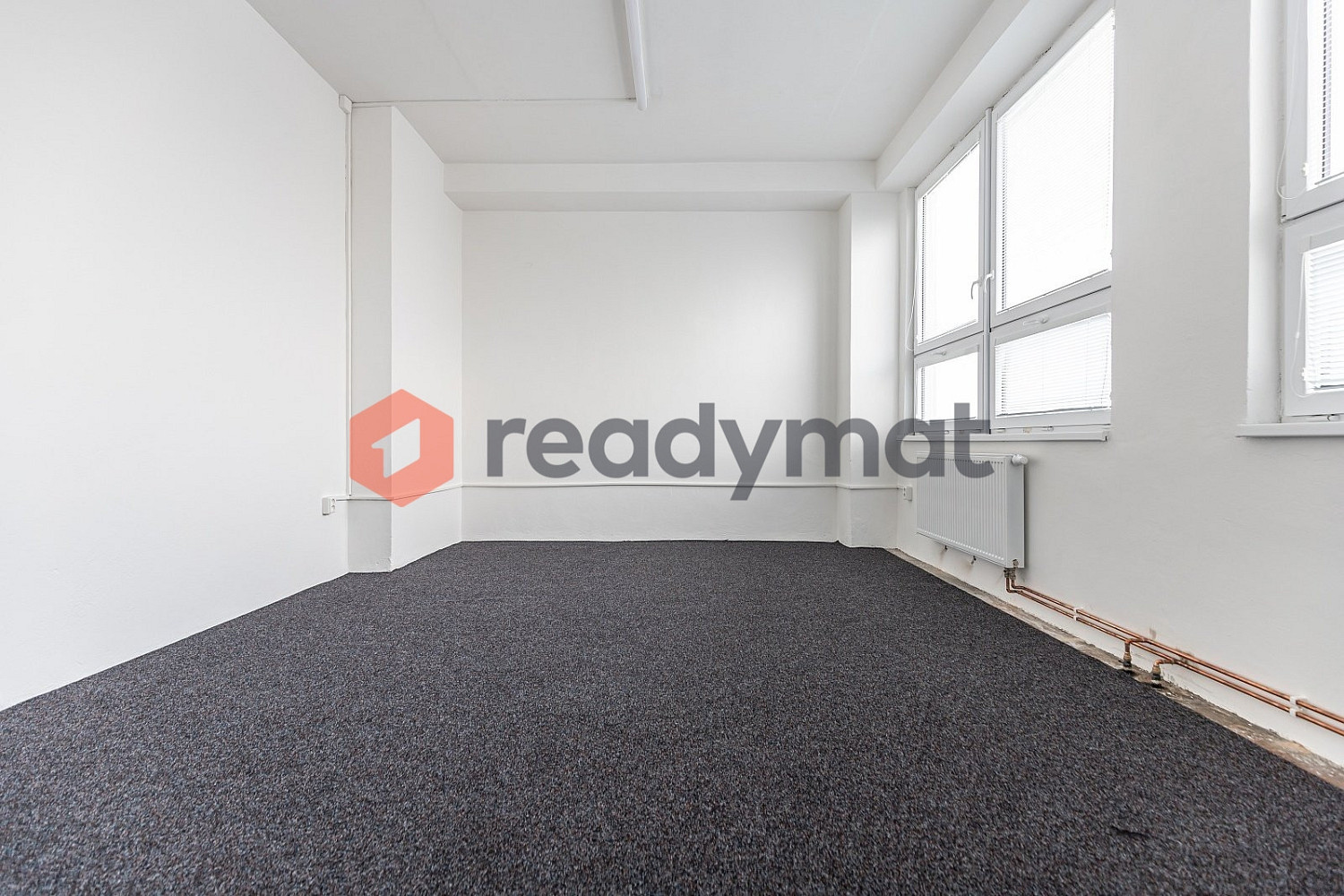 Pronájem kanceláře 20 m² – fotografie 2