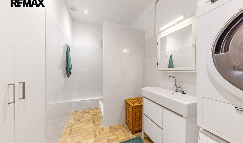 Prodej bytu 4+1 133 m², Praha – náhled fotky 19