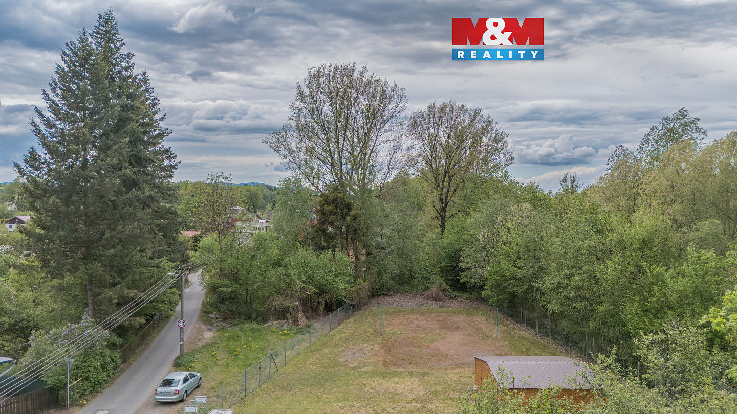 10 rooms, 812.0 m² in Frydek_Mistek