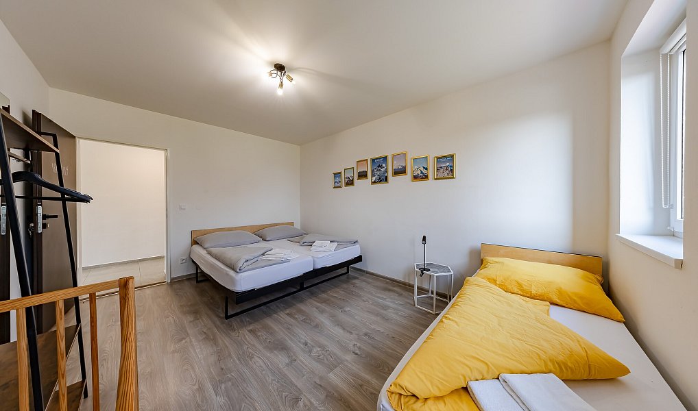 Prodej ubytovacího objektu 146 m², Bzenec – náhled fotky 9
