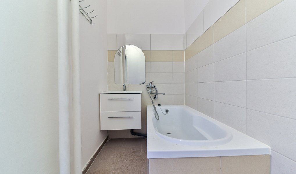 Pronájem bytu 2+1 56 m², Habartov – náhled fotky 14