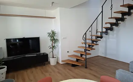 Pronájem bytu 2+kk 101 m²