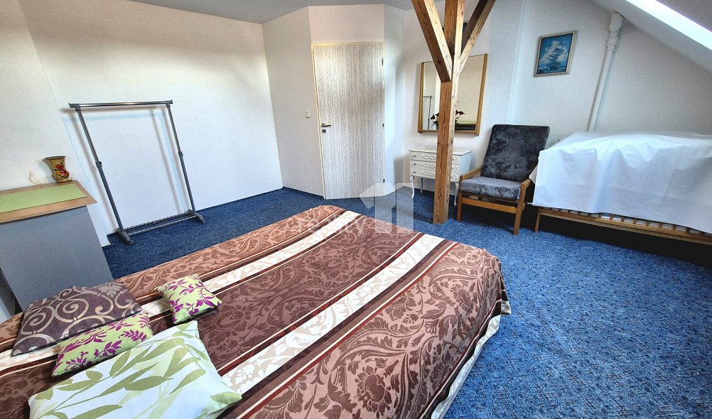 Prodej domu 145 m² s pozemkem 363 m², Aš – náhled fotky 22
