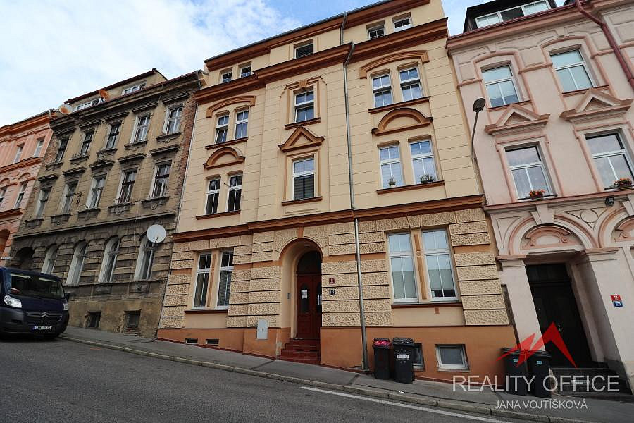 Pronájem bytu 2+kk 45 m²