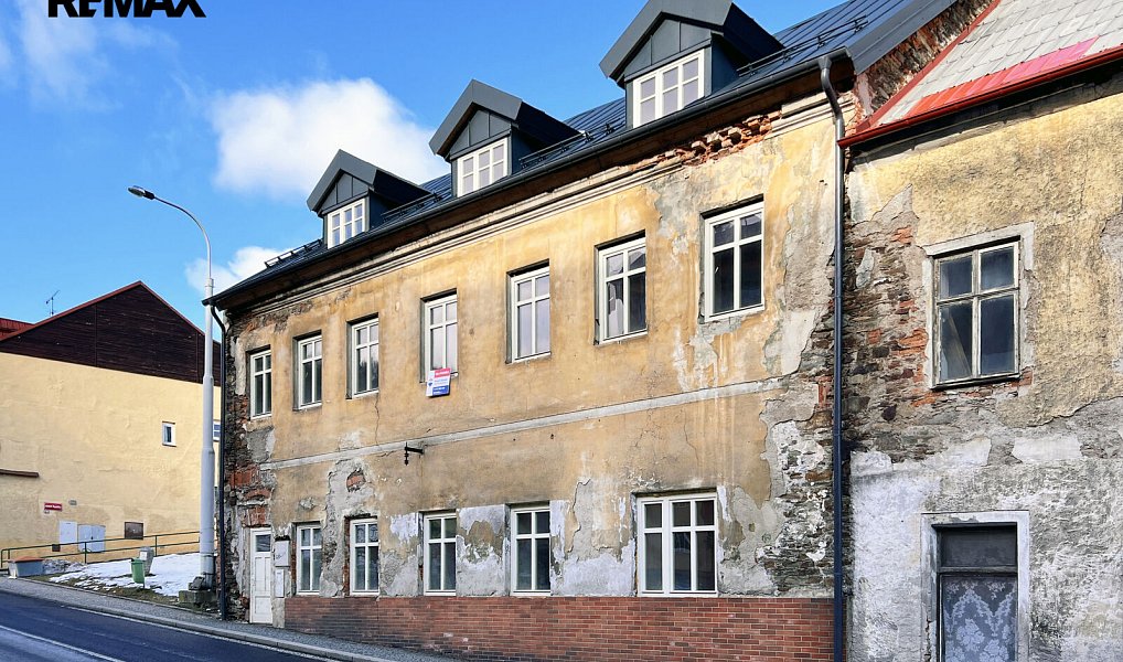 Prodej domu 492 m² s pozemkem 693 m², Jáchymov – náhled fotky 11