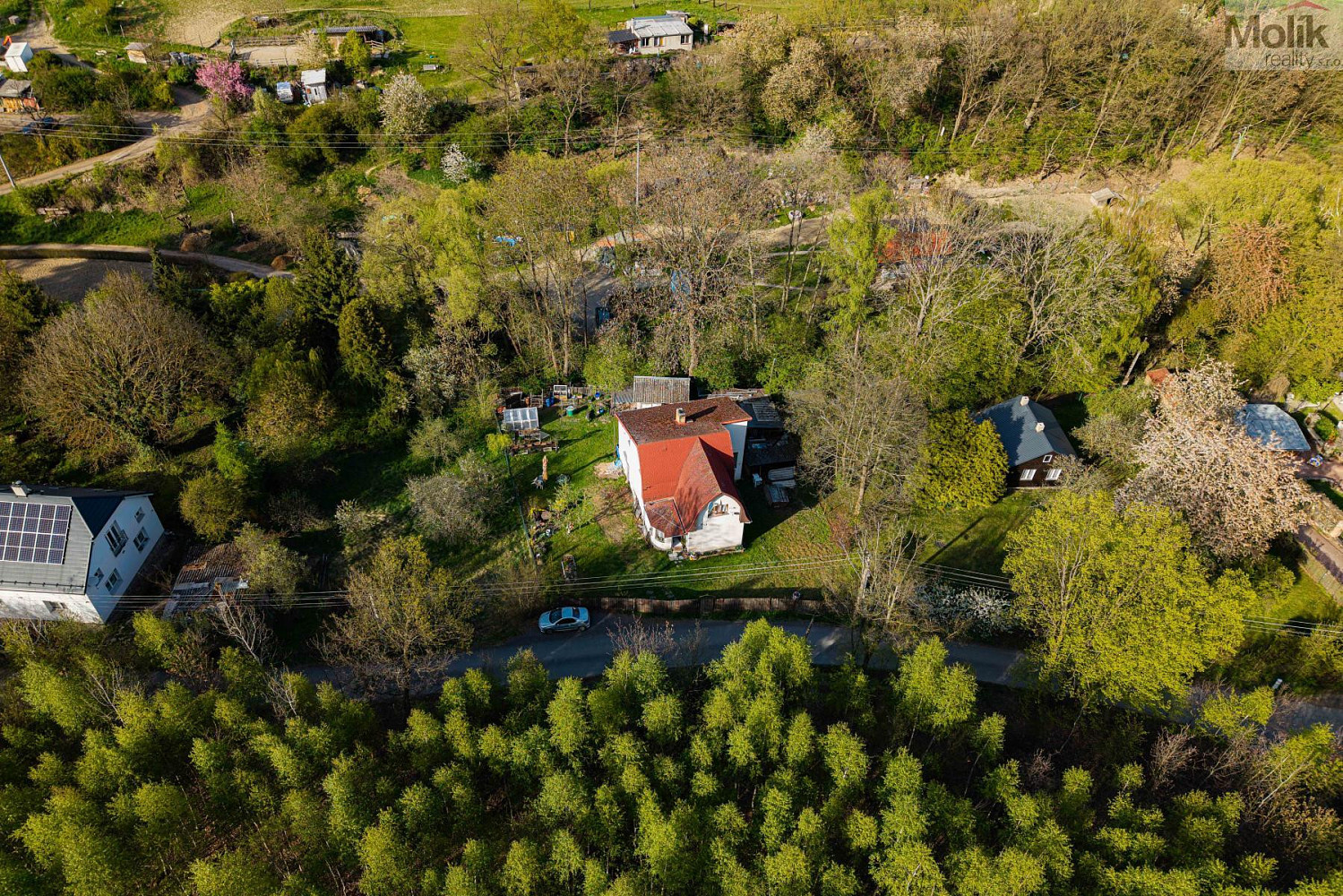 Prodej domu 200 m² s pozemkem 802 m² – fotografie 3