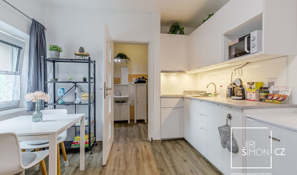 Prodej bytu 1+kk 27 m², Neratovice – náhled fotky 10