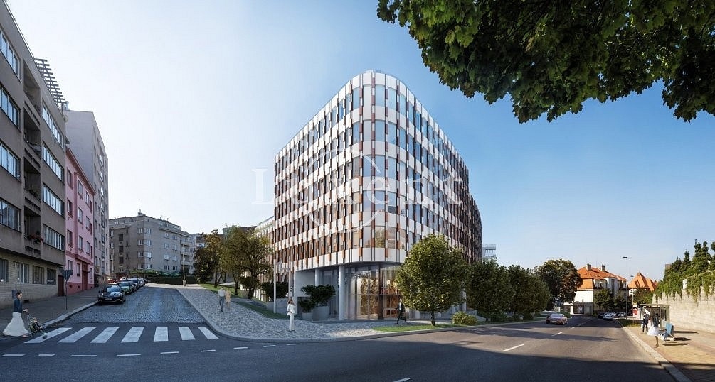 Pronájem kanceláře 423 m²