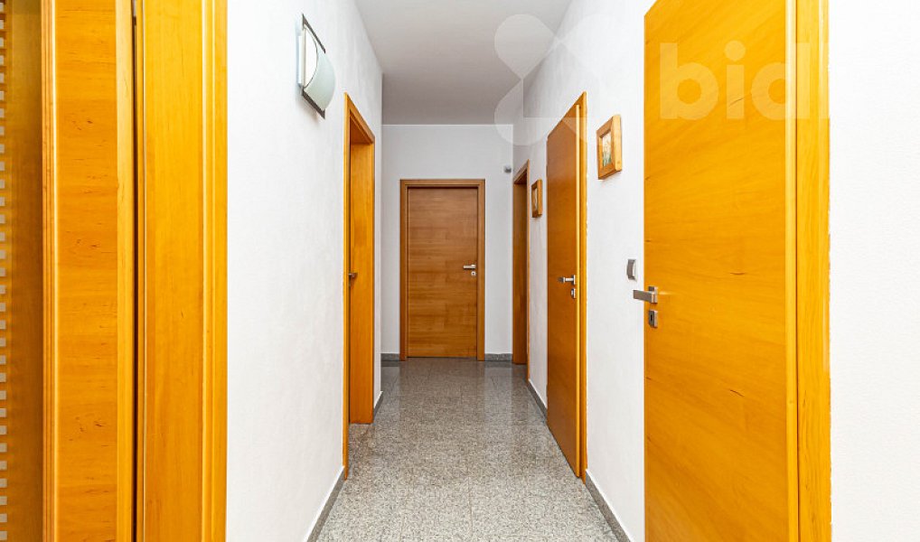Prodej domu 165 m² s pozemkem 861 m², Skrbeň – náhled fotky 11