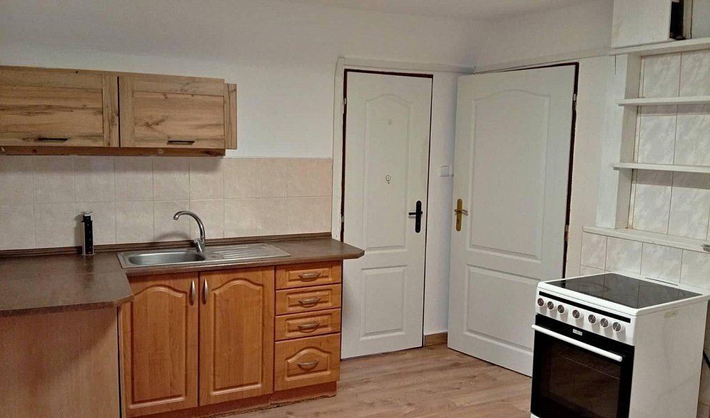 Pronájem bytu 2+1 57 m², Křemže – náhled fotky 8