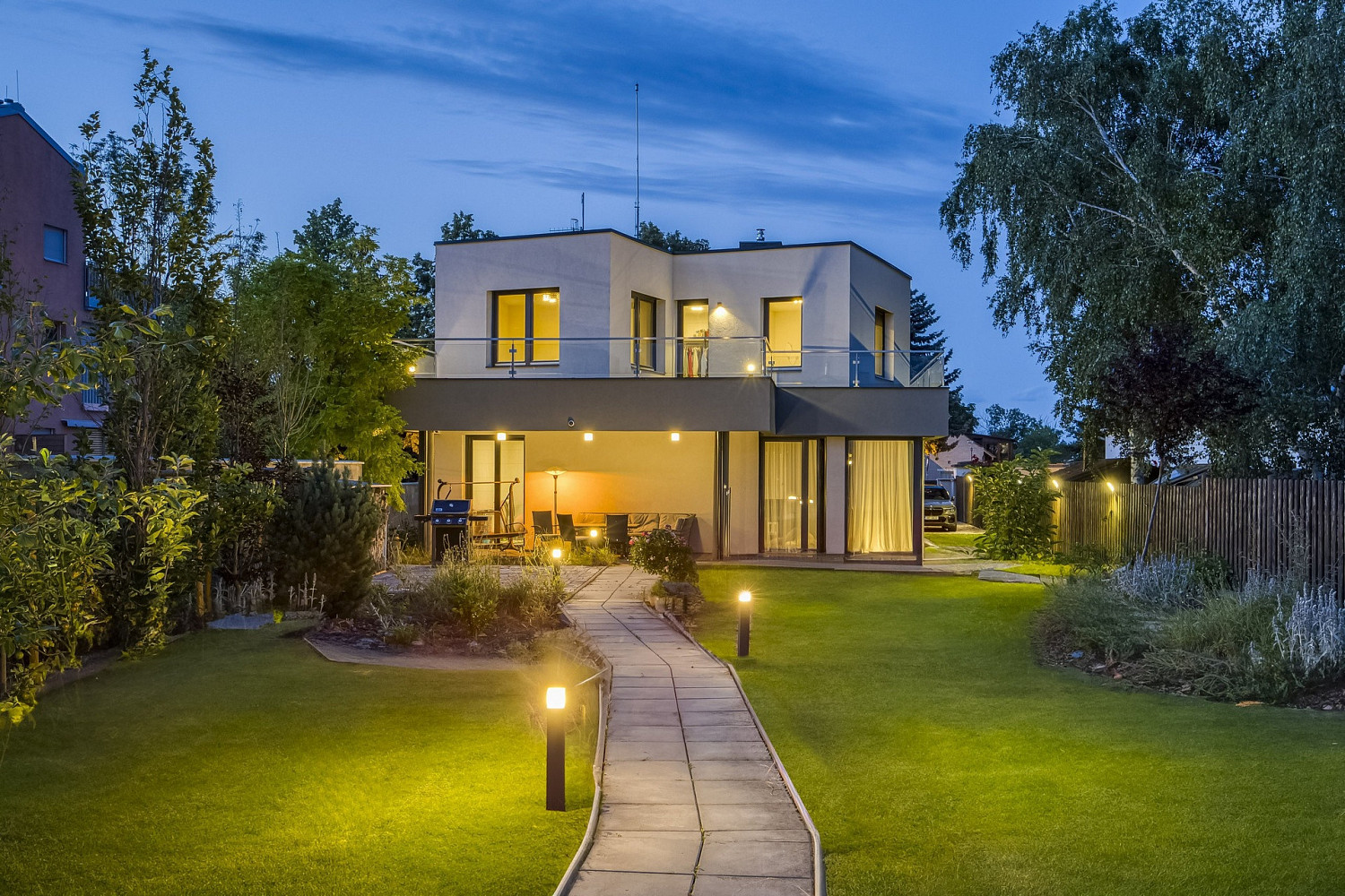 Prodej domu 392 m² s pozemkem 1 068 m²