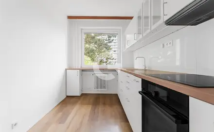 Prodej bytu 3+1 77 m², Okružní, Zlín
