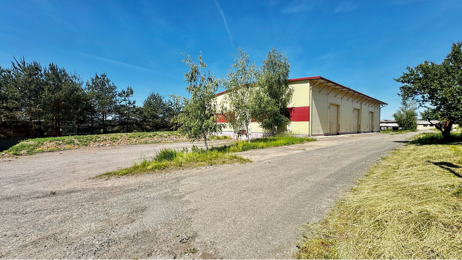 Prodej skladovacích prostor 983 m² – fotografie 4