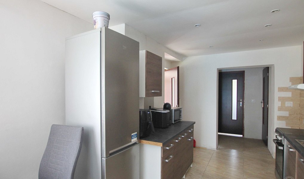 Prodej domu 122 m² s pozemkem 464 m², Chroustov – náhled fotky 9