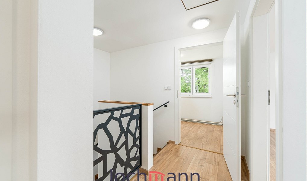 Prodej domu 120 m² s pozemkem 393 m², Roudné – náhled fotky 14