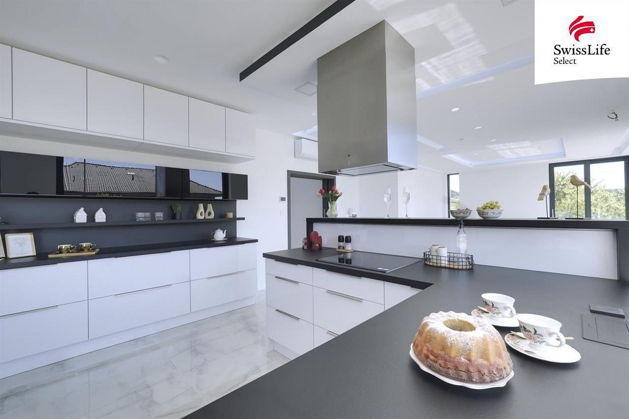 Prodej domu 280 m² s pozemkem 1 061 m² – fotografie 3