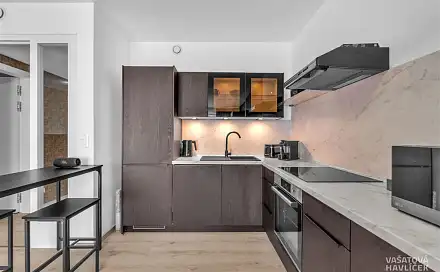 Pronájem bytu 2+kk 60 m², Pražská třída, Hradec Králové - Kukleny