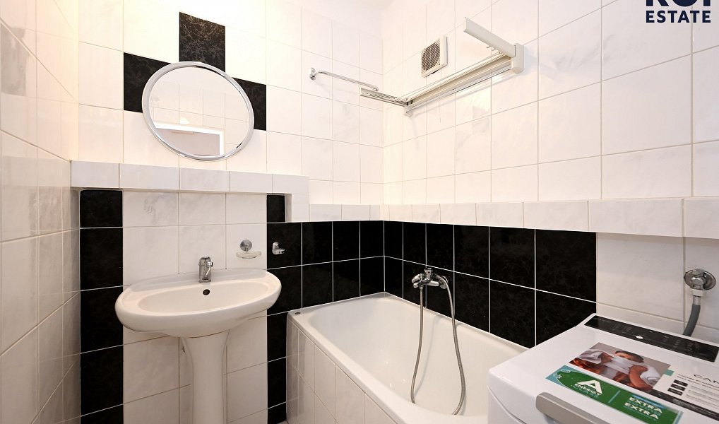 Pronájem bytu 3+1 54 m², Praha – náhled fotky 11