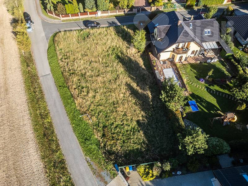 Prodej stavebního pozemku 936 m² – fotografie 5