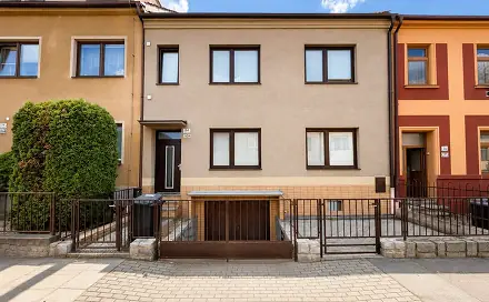 Prodej domu 294 m² s pozemkem 383 m², Potácelova, Brno - Židenice