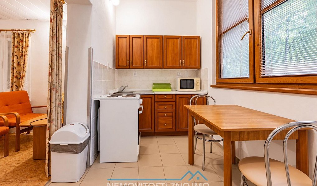 Prodej chaty/chalupy 180 m² s pozemkem 200 m², Štítary – náhled fotky 11