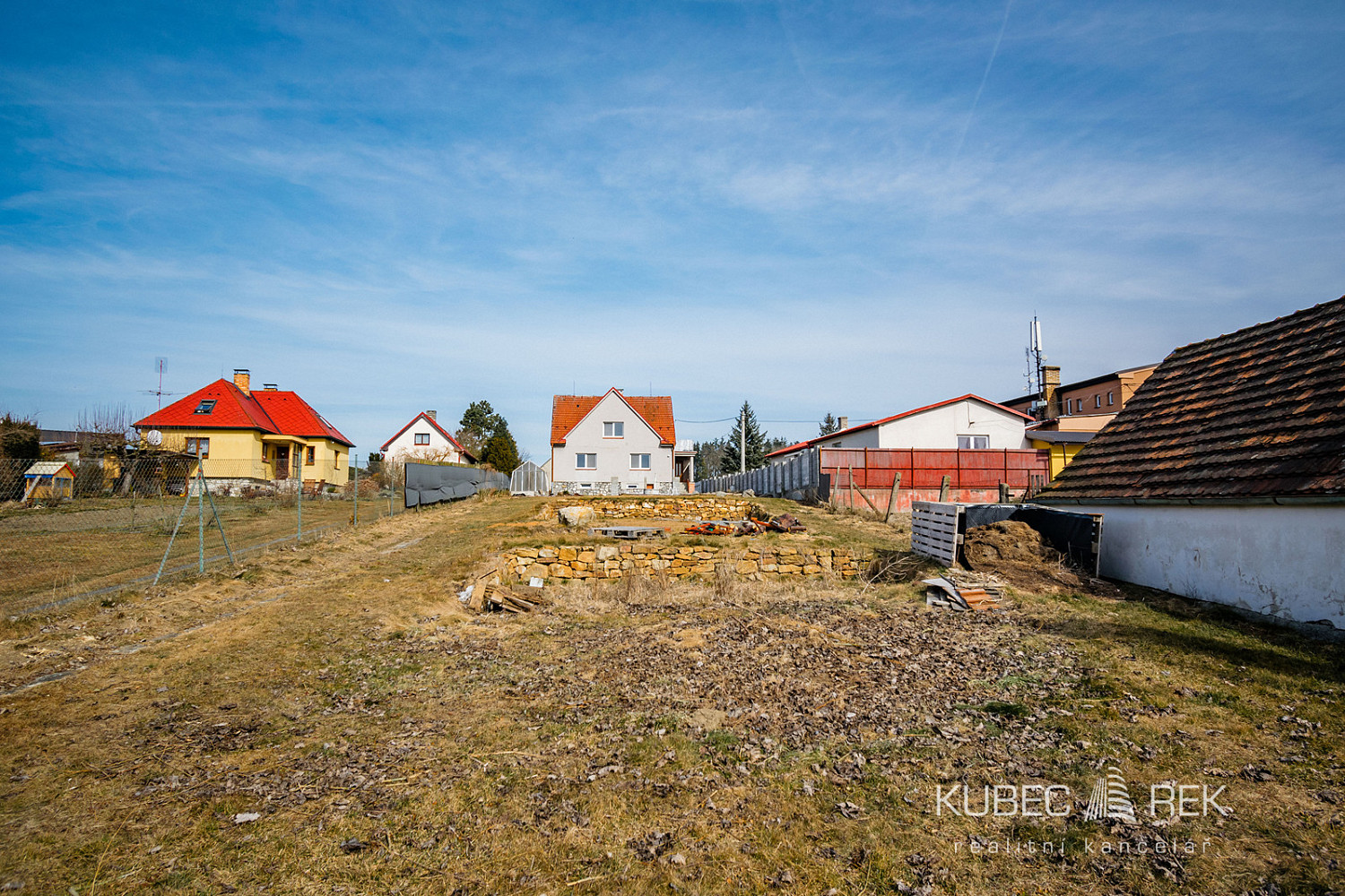 Prodej stavebního pozemku 600 m² – fotografie 4