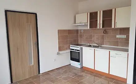 Pronájem bytu 1+1 43 m², Děčín - Děčín VI-Letná
