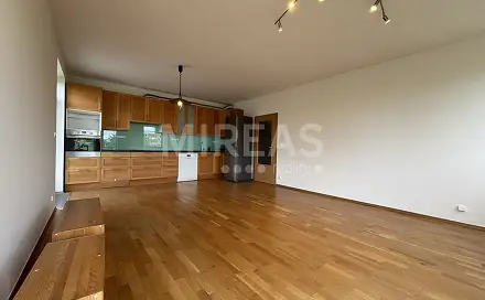 Pronájem bytu 3+kk 67 m², Univerzitní, Praha 10 - Malešice