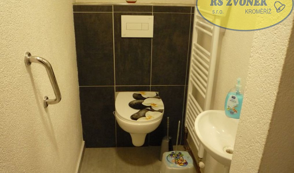 Prodej domu 145 m² s pozemkem 441 m², Jankovice – náhled fotky 8