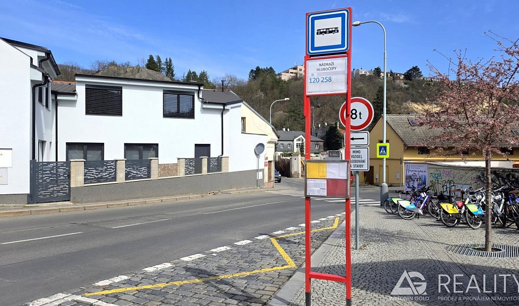 Prodej bytu 3+kk 88 m², Praha – náhled fotky 38