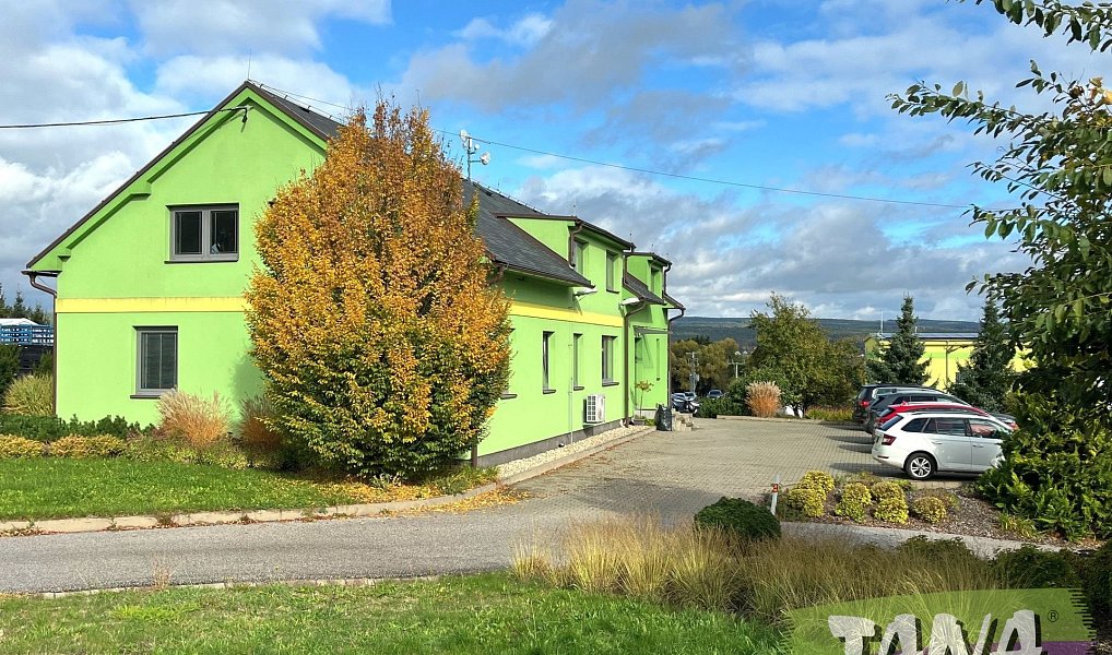 Pronájem kanceláře 35 m², Dvůr Králové nad Labem – náhled fotky 3