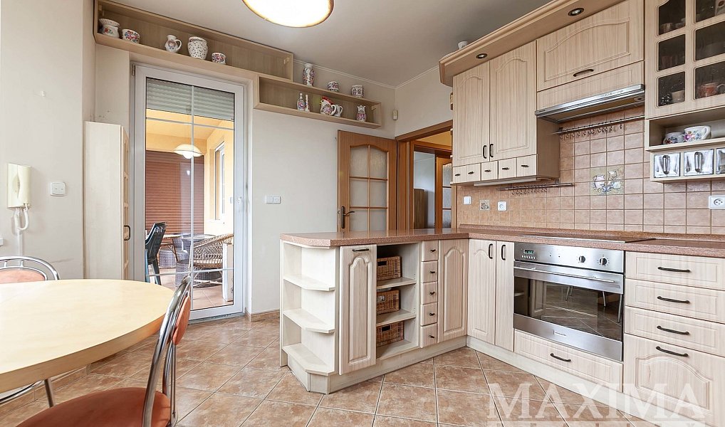 Prodej domu 113 m² s pozemkem 872 m², Chomutov – náhled fotky 6