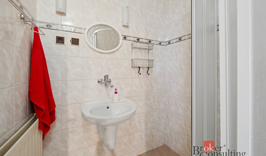 Prodej domu 150 m² s pozemkem 1 023 m², Hrubá Vrbka – náhled fotky 28