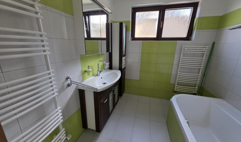 Prodej domu 229 m² s pozemkem 559 m², Holešov – náhled fotky 20