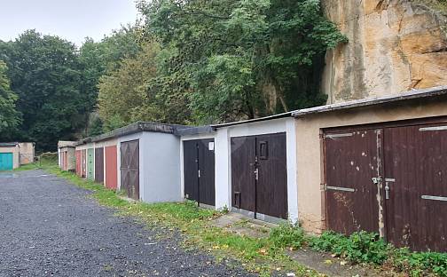 Prodej garáže 5 min. od metra, 17 m2, ul. Pod Petřinami, Praha 6 - Veleslavín, Pod Petřinami, Praha 6 - Veleslavín