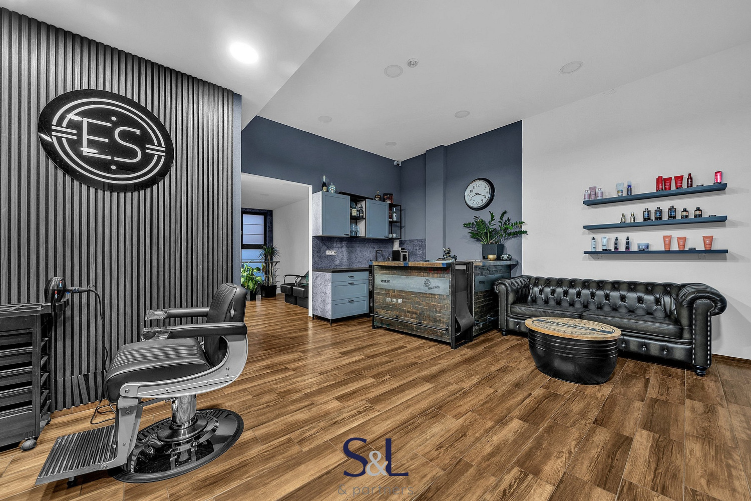 Pronájem obchodních prostor 153 m² - Więcej
