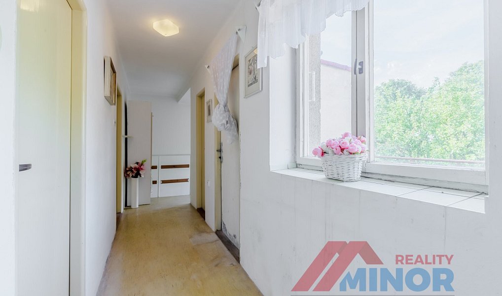 Prodej domu 190 m² s pozemkem 223 m², Řisuty – náhled fotky 16
