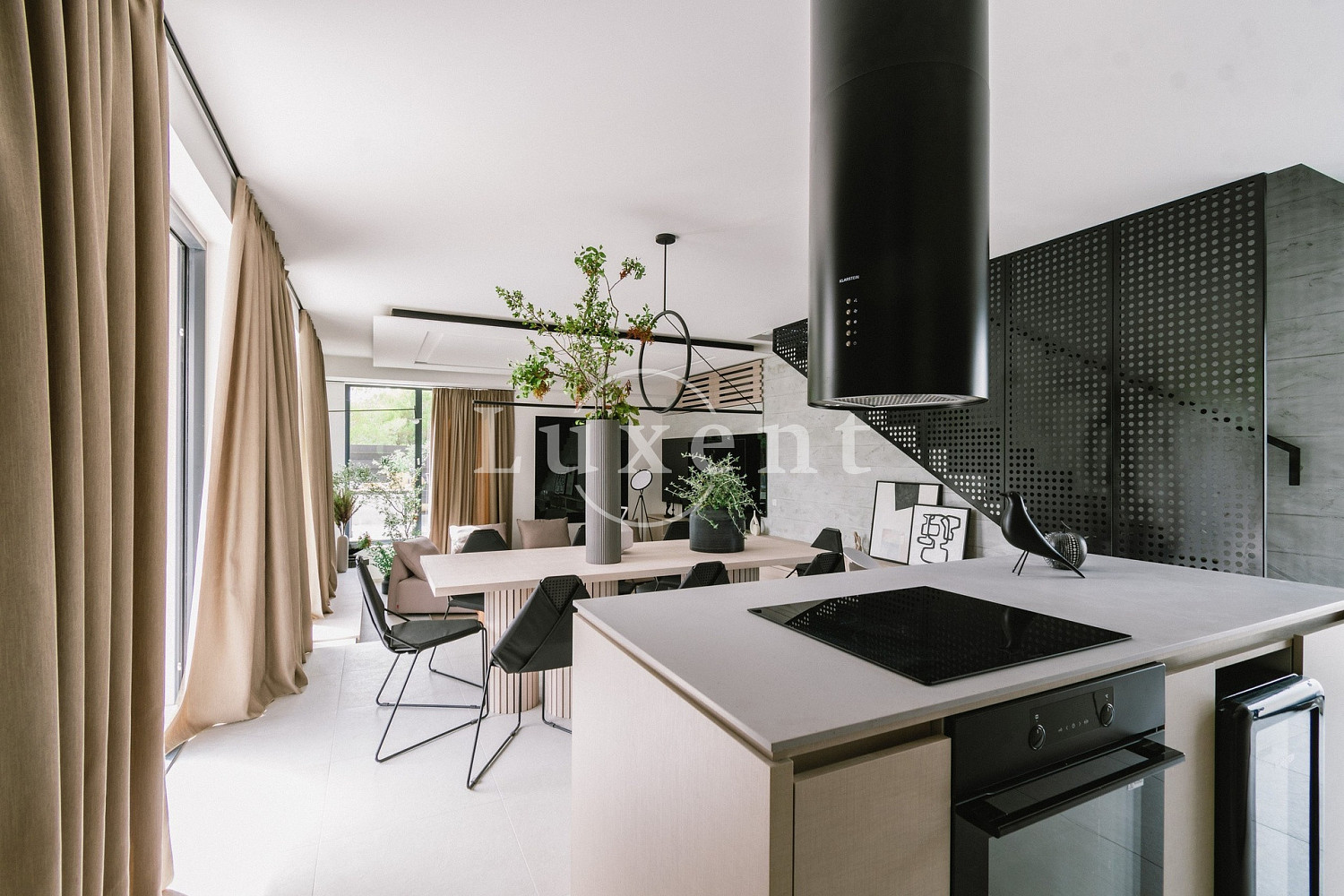Prodej domu 200 m² s pozemkem 400 m² - Fler
