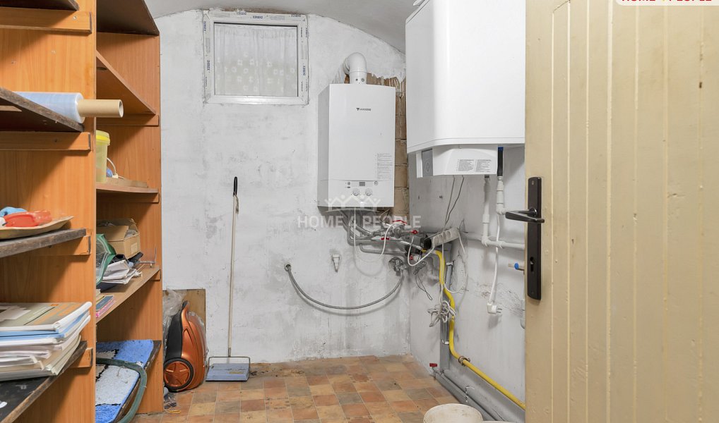 Prodej domu 133 m² s pozemkem 1 126 m², Zlonice – náhled fotky 37