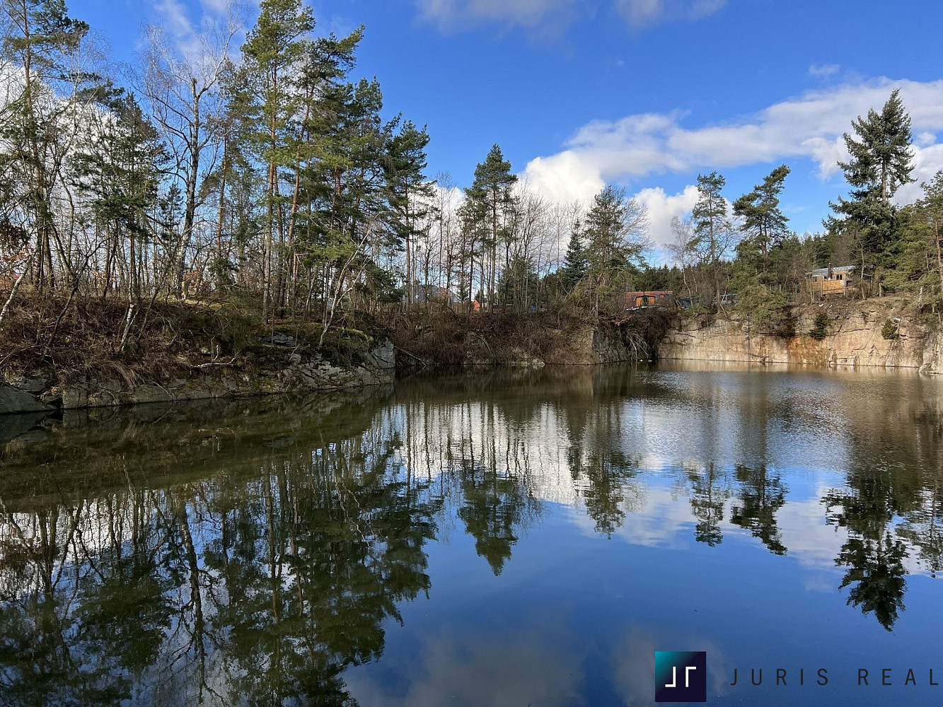 Prodej stavebního pozemku 6 731 m²