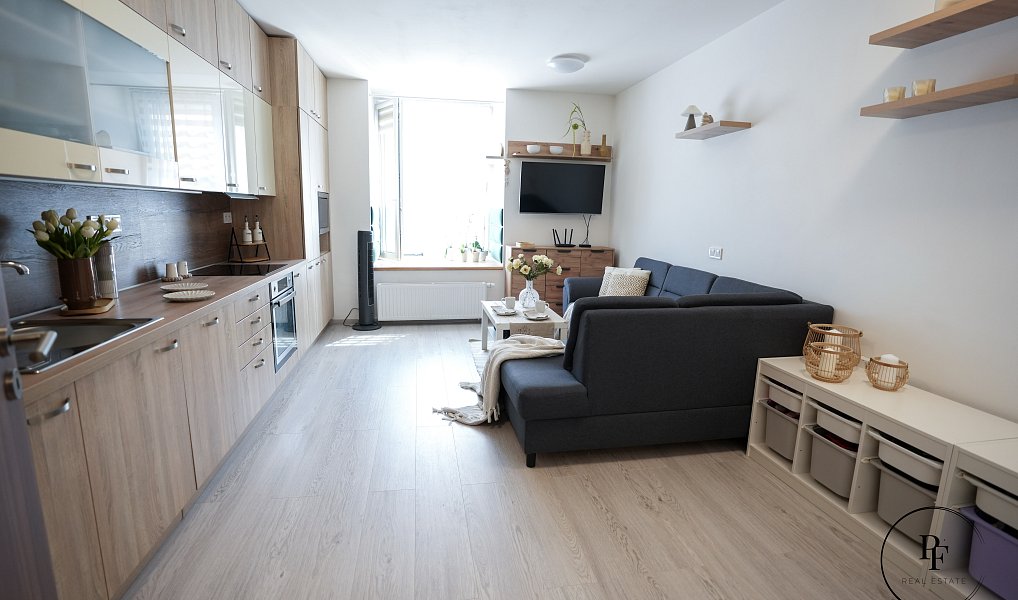 Prodej bytu 3+kk 70 m², Bělá pod Bezdězem – náhled fotky 3