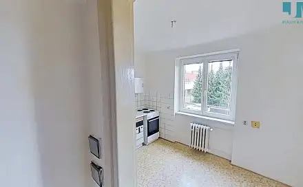 Prodej bytu 1+1 32 m², Lipová, Sezimovo Ústí, okres Tábor