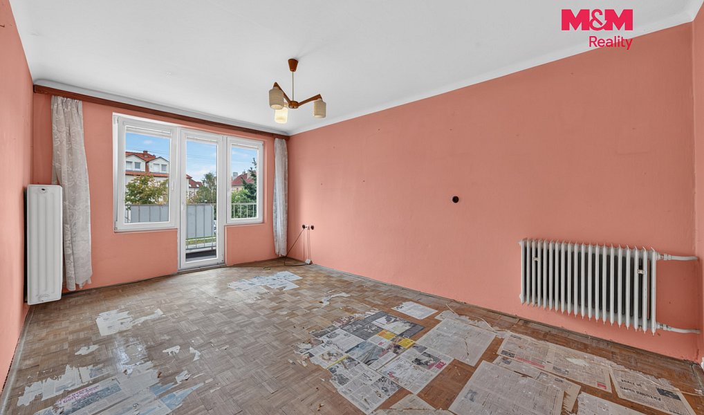 Prodej bytu 3+1 64 m², Třeboň – náhled fotky 2