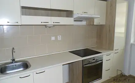 Pronájem bytu 2+1 64 m², Purkyňova, Ústí nad Labem - Střekov