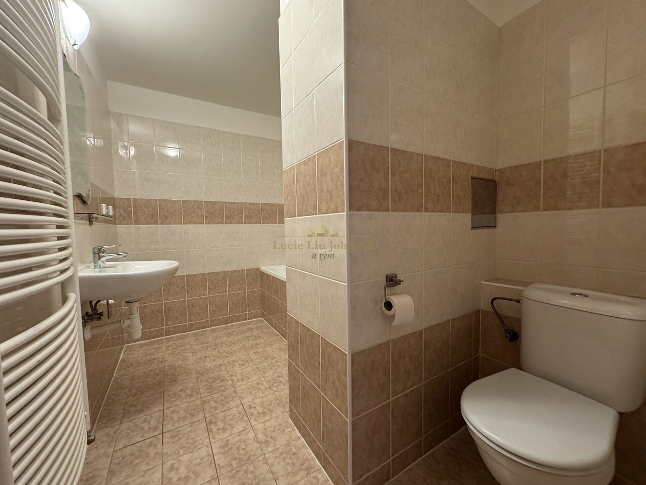 Prodej bytu 2+kk 46 m² – fotografie 4