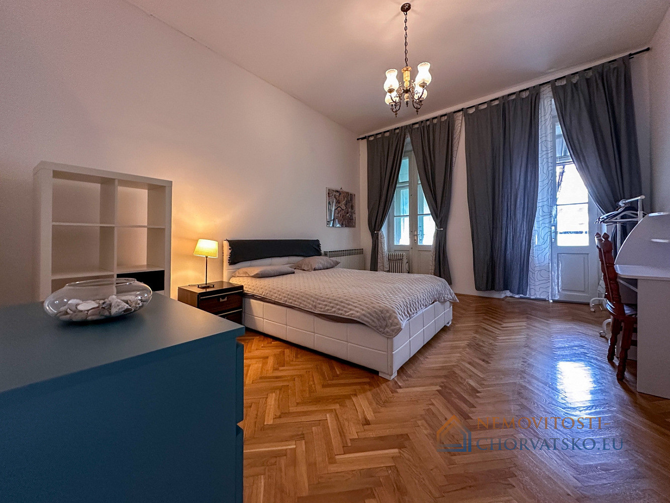 Pronájem bytu 4+kk 133 m² - Widok 5