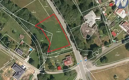 Prodej stavebního pozemku 1 704 m², Chroboly, okres Prachatice